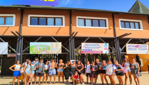 Portada Bus Estiu - Excursió a Aqualand