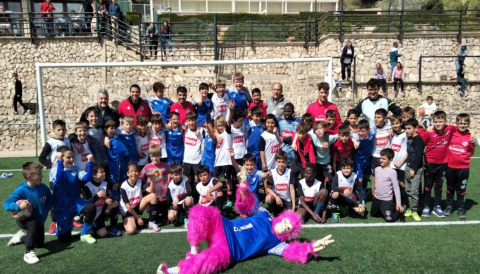 Portada C.E.XILVAR s'ha proclamat campió del II Torneig de Futbol (benjamí)