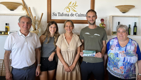 Portada Entrega de la distinció de la fundació Rutes de l'Olivera de Kalamata