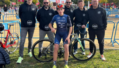 Portada Enhorabona al Club Ciclista Moscari i a Àngel Garau!