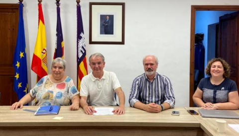 Portada Es signa el conveni de col·laboració amb l'entitat Fons Mallorquí de Cooperació i Solidaritat